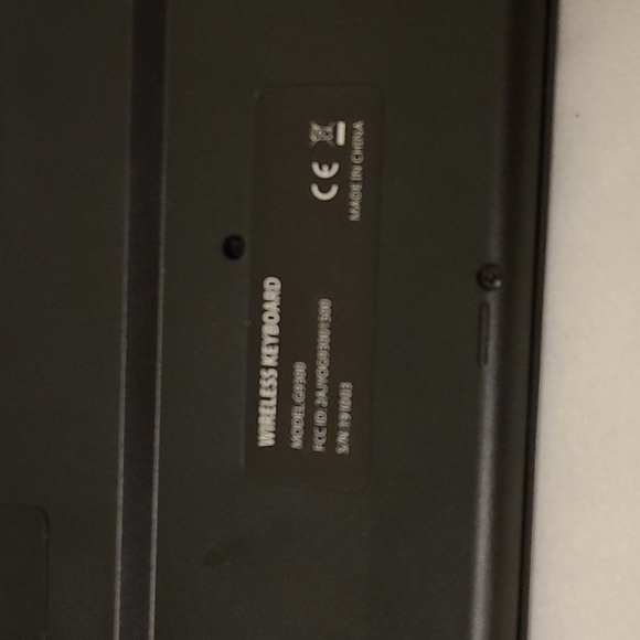 Wireless Keyboard Model: G9300 - Picture 9 of 13